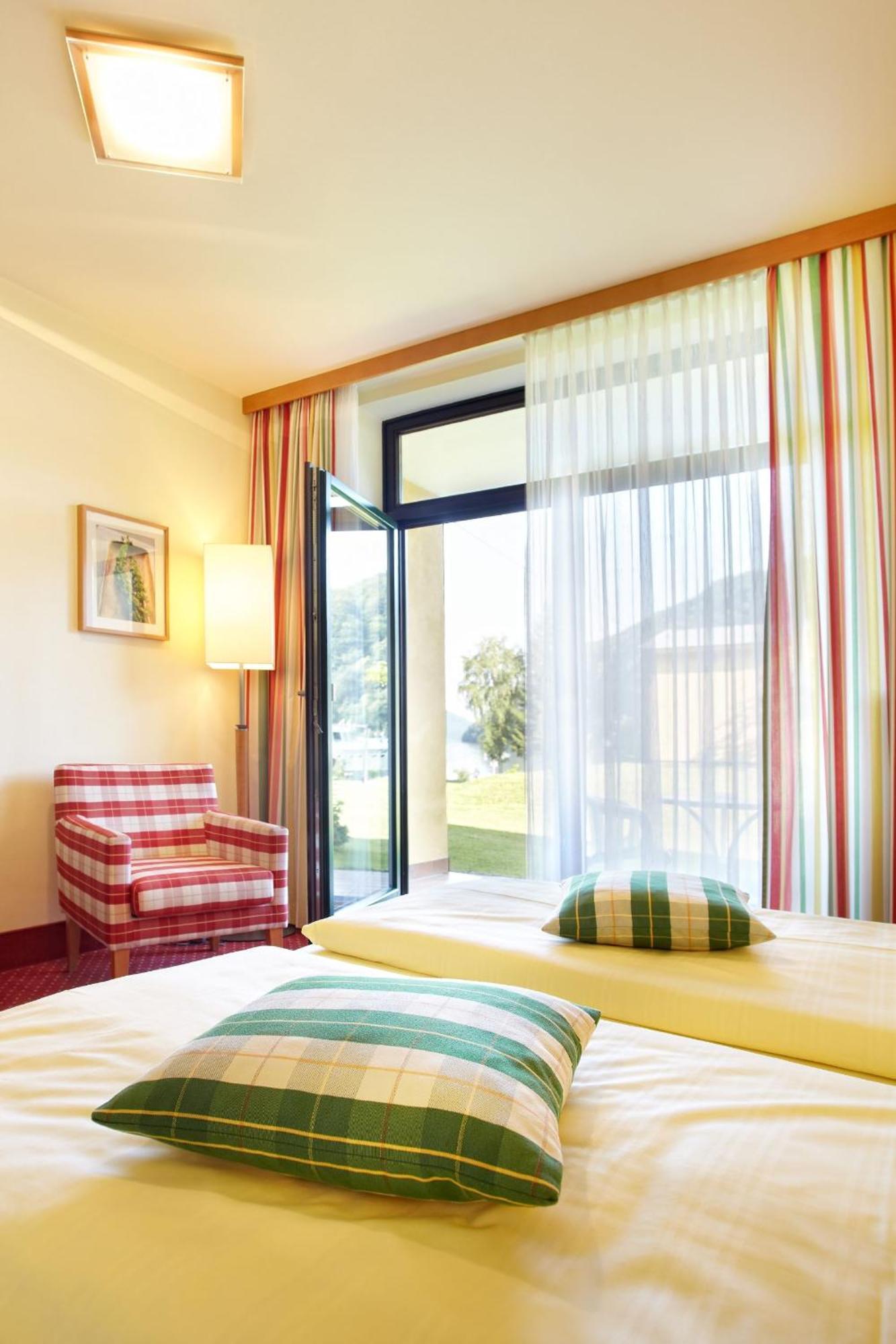 Riverresort Donauschlinge Haibach ob der Donau Exterior photo